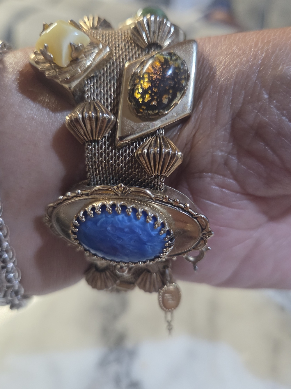 Vintage Victorian Gold-Tone Multi-Stone Bracelet Blue, Green, Red and Yellow - Picture 10 of 12